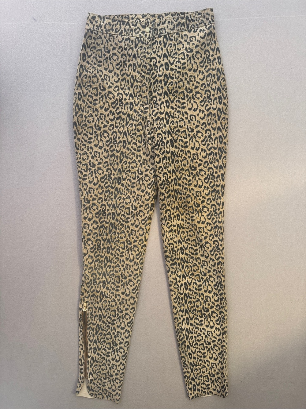Leather Ranch Leopard Leather Pants Sz 0 Yellowjackets TV Wardrobe